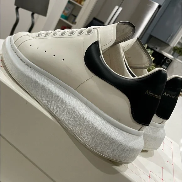 Alexander McQueen Sneakers Men’s Size 7 EU (40) Alexander McQueen Men main image 4